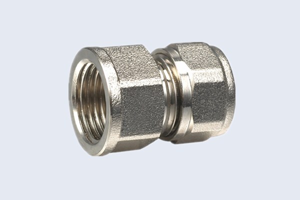 Female Nipple PEX Fittings N30161014